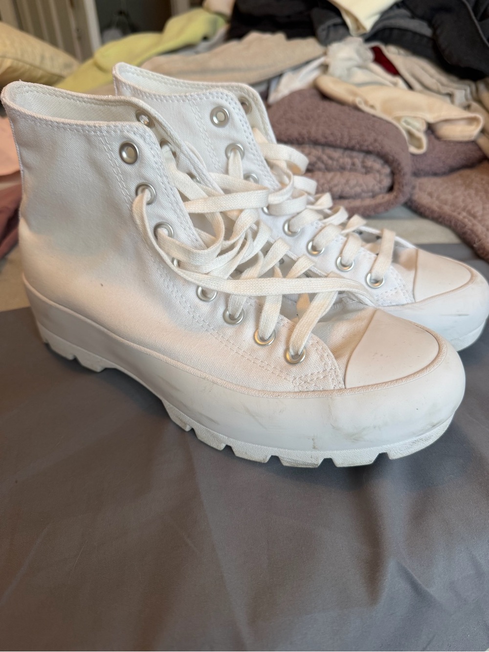 White Platform High-Top Canvas lug sole Sneakers for Women